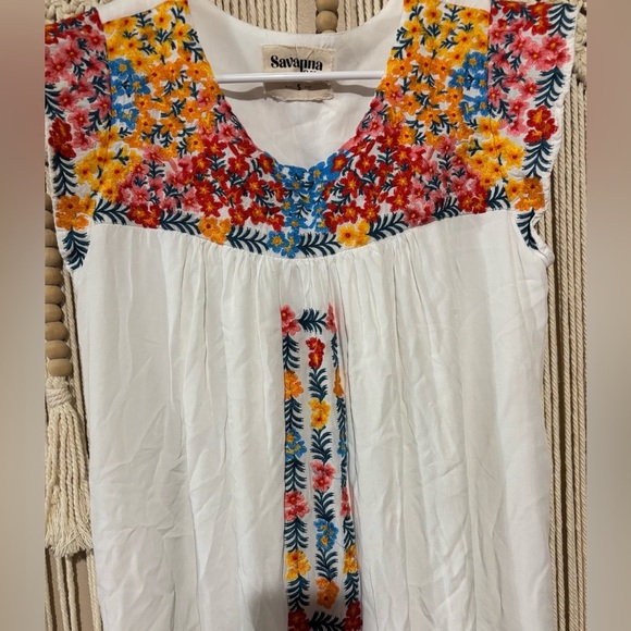 Savanna Jane Women’s Embroidered top S White Boho Peasant Floral Cottagecore - Picture 2 of 9